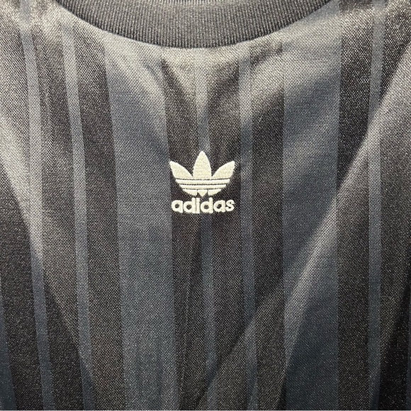 NWT Adidas Black & White Stripe Short Sleeve Bodysuit Size Medium - Picture 4 of 12